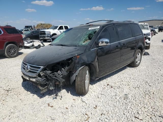 2009 Volkswagen Routan SEL Premium