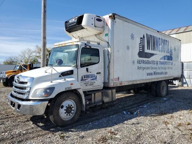 2018 Hino Hino 338