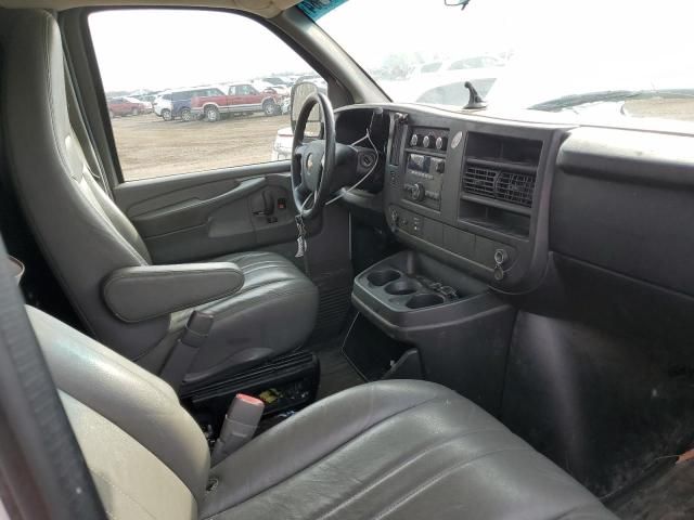 2014 Chevrolet Express G2500