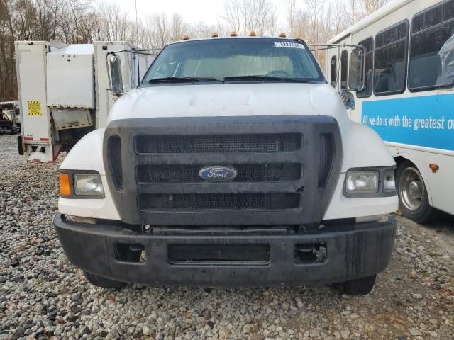 2004 Ford F650 Super Duty