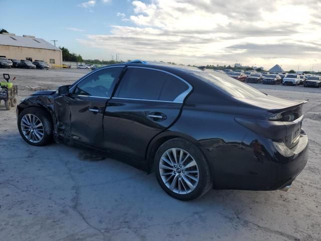 2018 Infiniti Q50 Luxe