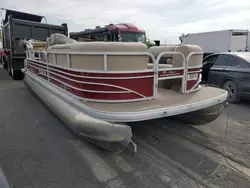 Salvage boats for sale at Cahokia Heights, IL auction: 2021 Suntracker Partybarge