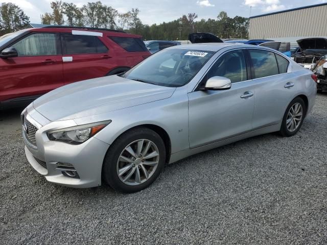 2015 Infiniti Q50 Base