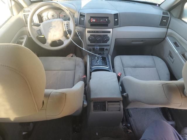 2005 Jeep Grand Cherokee Laredo