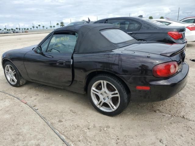 2004 Mazda MX-5 Miata Base