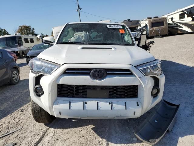 2023 Toyota 4runner SE