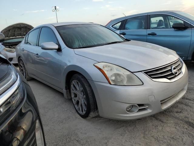 2011 Nissan Altima Base