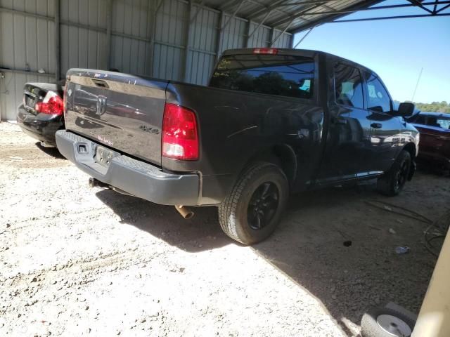 2022 Dodge RAM 1500 Classic Tradesman