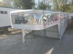 2015 Elit Horse Trailer