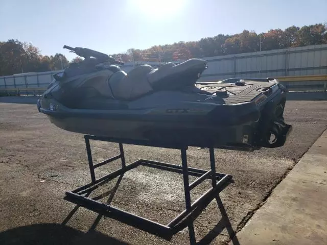 2022 Seadoo GTX