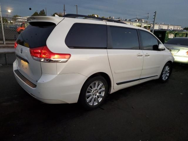 2011 Toyota Sienna XLE