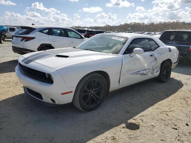 2017 Dodge Challenger SXT