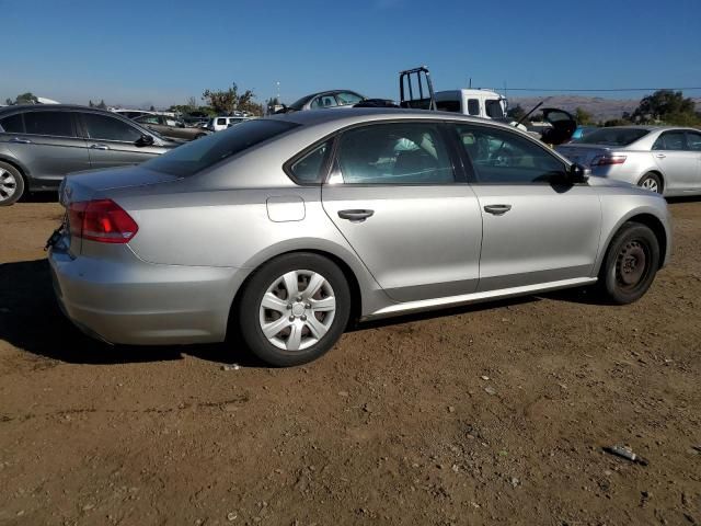 2013 Volkswagen Passat S