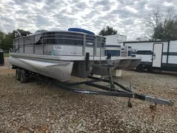 Salvage cars for sale from Copart Tanner, AL: 2017 Lowe Boat