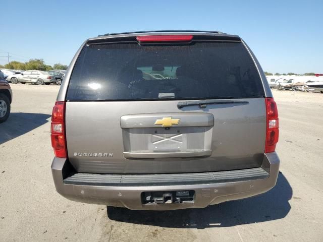 2014 Chevrolet Suburban K1500 LT