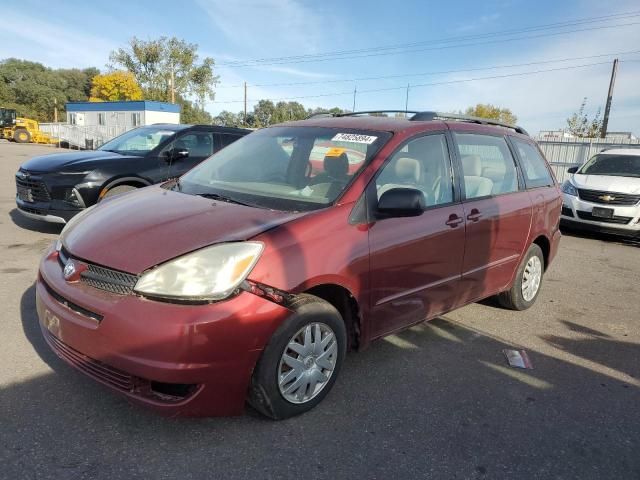 2005 Toyota Sienna CE