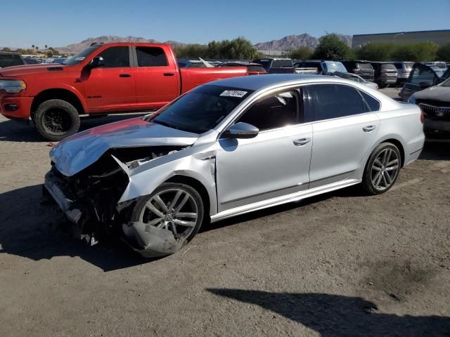 2017 Volkswagen Passat R-Line