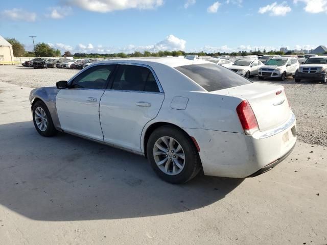 2016 Chrysler 300 Limited