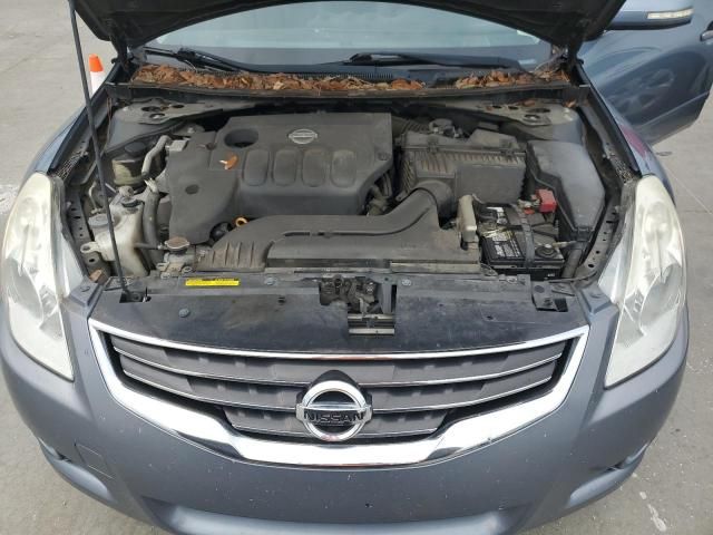 2010 Nissan Altima Base