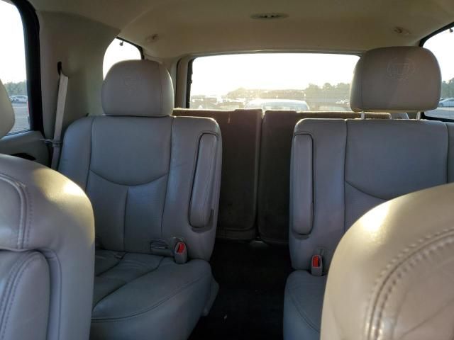 2005 Cadillac Escalade Luxury