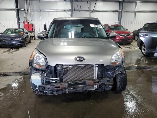 2011 KIA Soul +