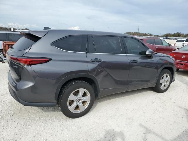 2022 Toyota Highlander Hybrid LE