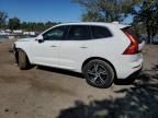 2020 Volvo XC60 T5 Momentum