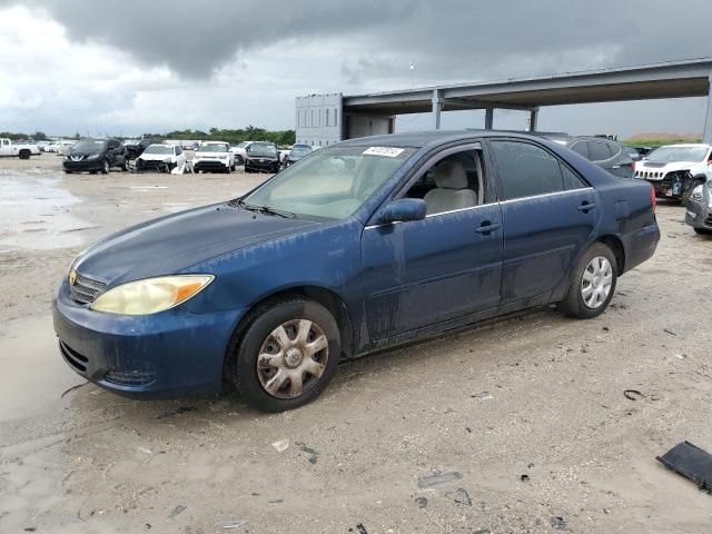 2004 Toyota Camry LE