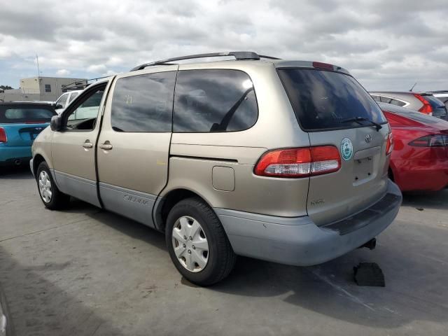 2002 Toyota Sienna CE