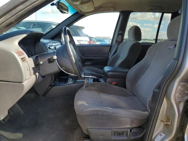 2000 Jeep Grand Cherokee Laredo