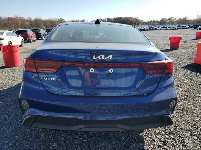 2023 KIA Forte LX