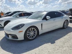 Porsche Panamera Vehiculos salvage en venta: 2017 Porsche Panamera 2