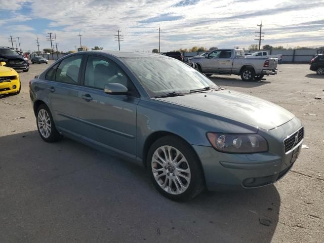 2004 Volvo S40 T5