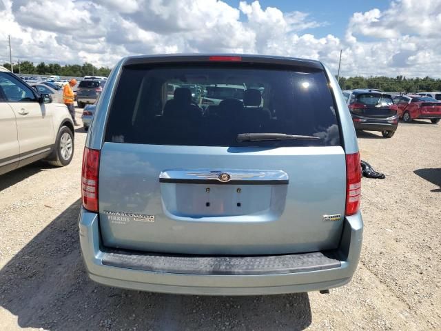 2008 Chrysler Town & Country LX