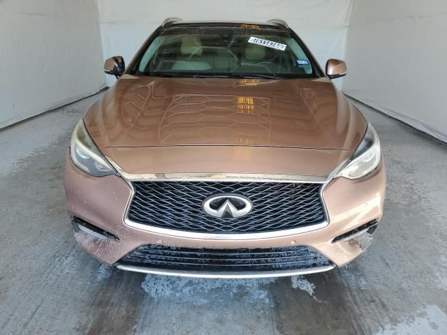 2017 Infiniti QX30 Base