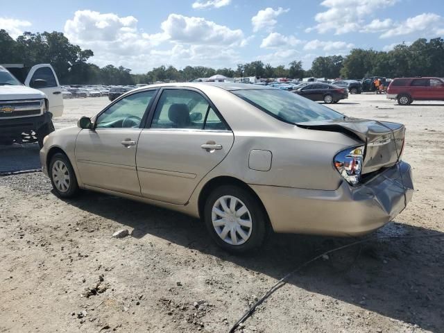 2005 Toyota Camry LE