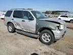 2004 Ford Explorer XLT