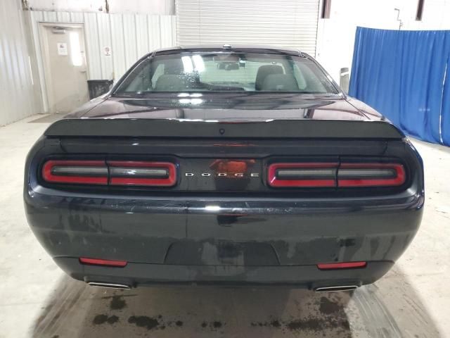 2022 Dodge Challenger SXT