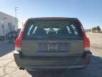 2005 Volvo V70 R