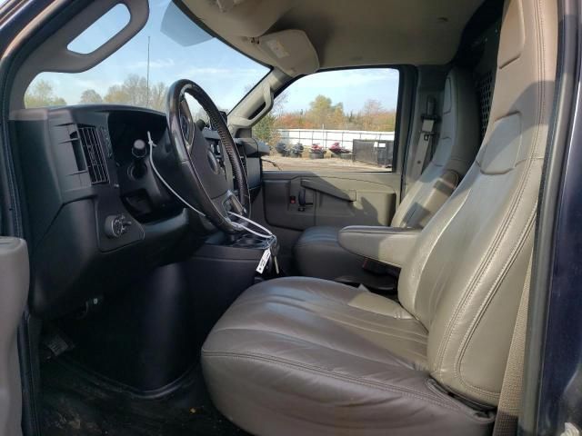 2016 GMC Savana G2500