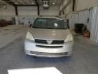 2004 Toyota Sienna CE