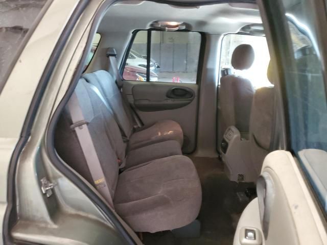 2004 Chevrolet Trailblazer LS