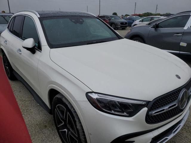 2023 Mercedes-Benz GLC 300