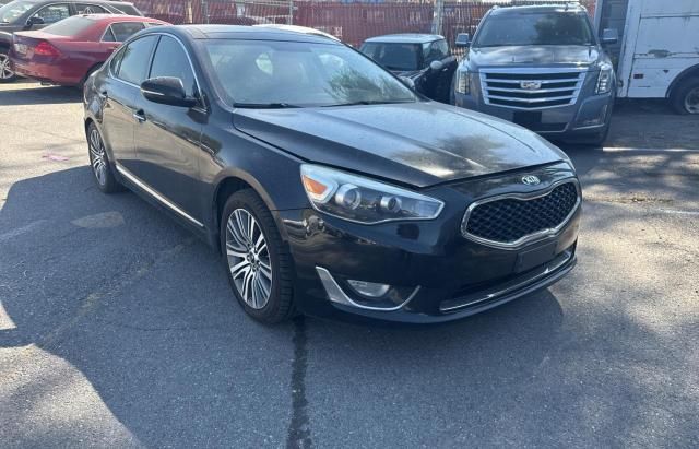 2016 KIA Cadenza Luxury