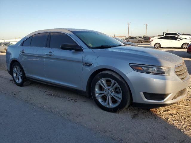 2017 Ford Taurus SE