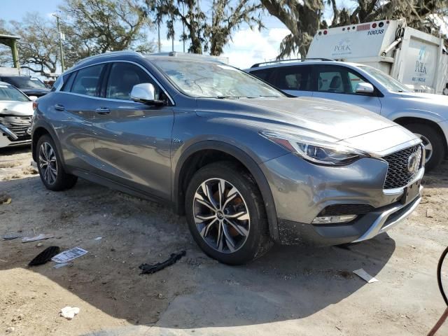 2017 Infiniti QX30 Base