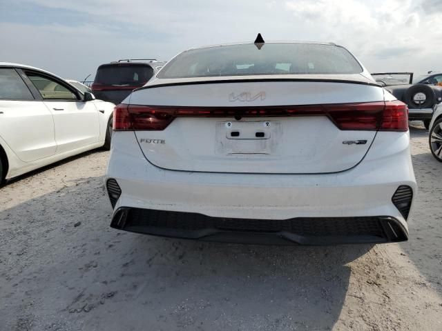 2022 KIA Forte GT Line