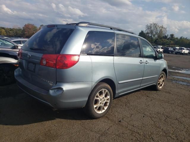 2006 Toyota Sienna XLE