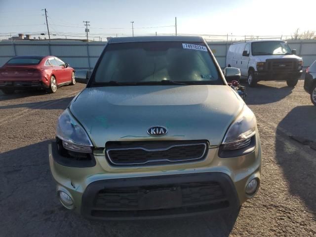 2013 KIA Soul +