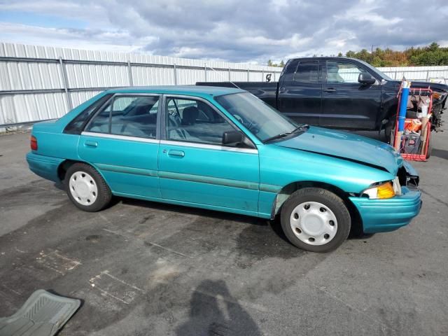 1995 Ford Escort LX